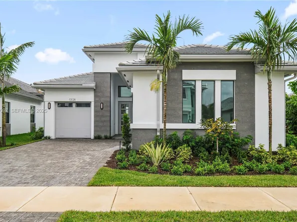 13128 Feathering Way, Palm Beach Gardens, FL 33412