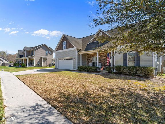 2nd image of 31 Babbling Creek Road