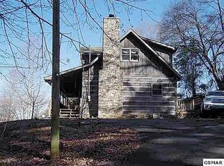 1465 Ridge Rd, Sevierville, TN 37862