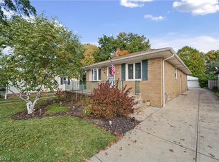 3933 Elmore Rd, Fairview Park, OH 44126