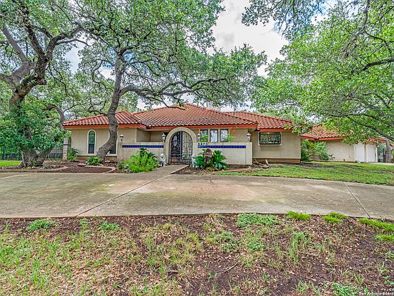 2nd image of 8470 Park Lane Dr