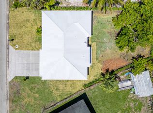 561 SW 10th St, Belle Glade, FL 33430