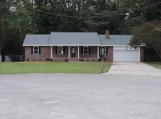 212 Michele Dr, New Bern, NC 28560