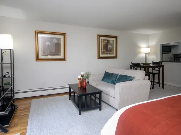 121 Tremont St APT 419, Brighton, MA 02135