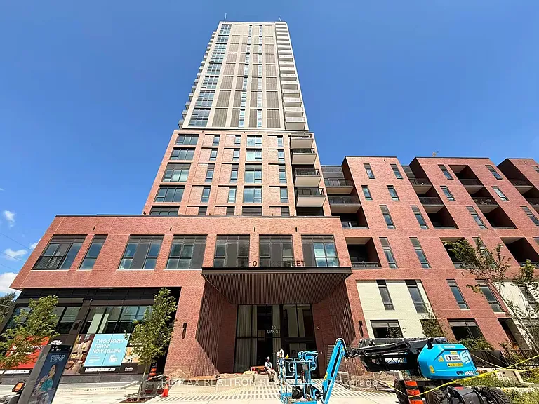 10 Oak St #2502 — Photo 2