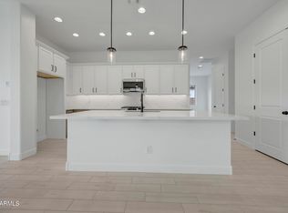 2391 E Amfissa Dr, San Tan Valley, AZ 85140