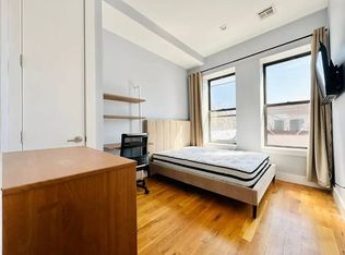 448 Empire Blvd #2R-218, Brooklyn, NY 11225