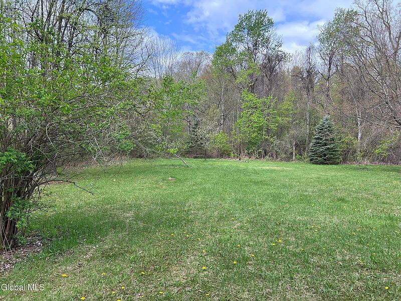 4th image of 205 Deepkill Road