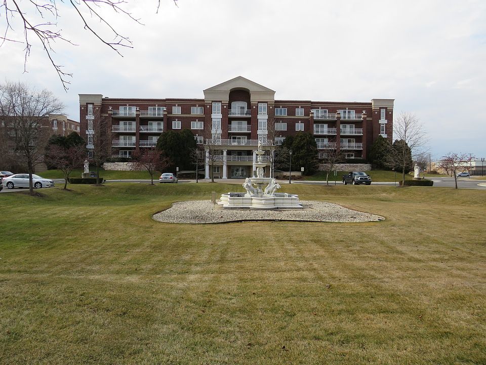 1st image of 7031 W Touhy Ave APT 403