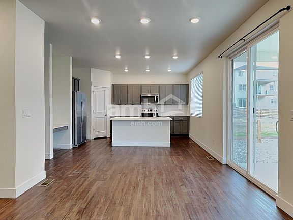 5th image of 7688 Mardale Ln
