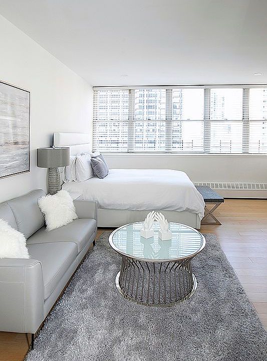1st image of 150 W 51st St APT 2112