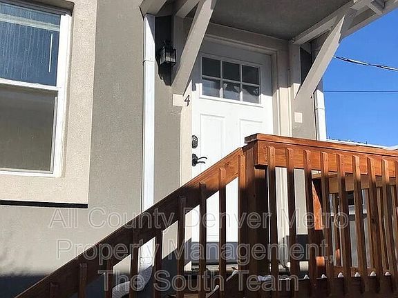 2nd image of 3700 S Lincoln St #4