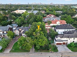 6405 Newcastle St, Bellaire, TX 77401