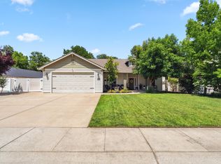 2938 Nicolet Ln, Redding, CA 96001