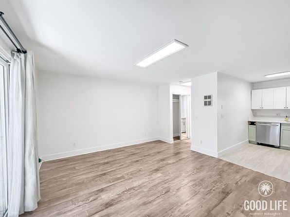 2850 Reynard Way APT 6