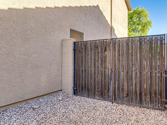 4th image of 2845 W Mineral Butte Dr