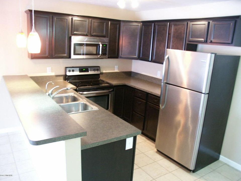1st image of 616 Lynn Ave Unit 29