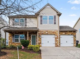 2419 Impatien Dr, Charlotte, NC 28215