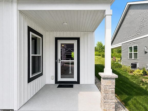 4th image of 3835 Tanglewood Ct