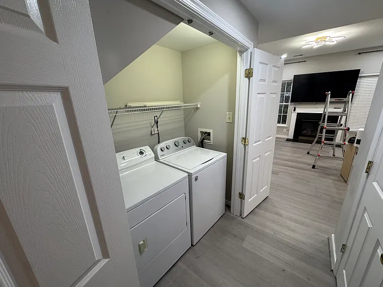 5506 Springwater Ln — Photo 12