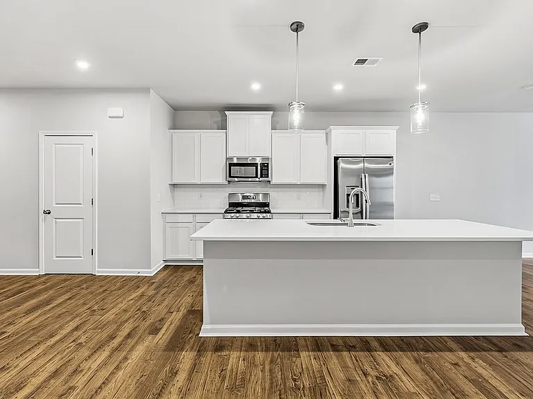 148 Herrick Pl #121 — Photo 10