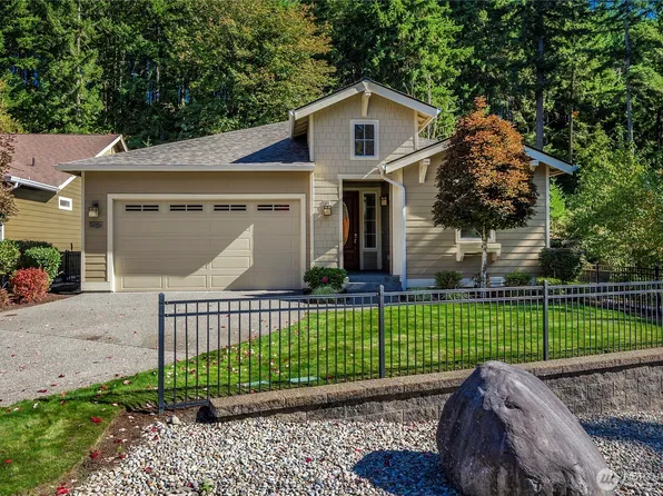 14721 Knoll Park Court E, Bonney Lake, WA 98391