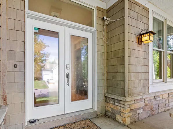 2417 87th Trl N, Brooklyn Park, MN 55443