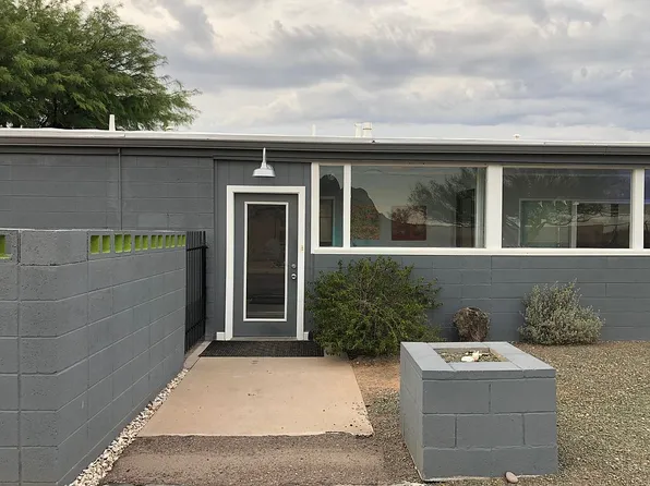 5926 E Oak St, Scottsdale, AZ 85257