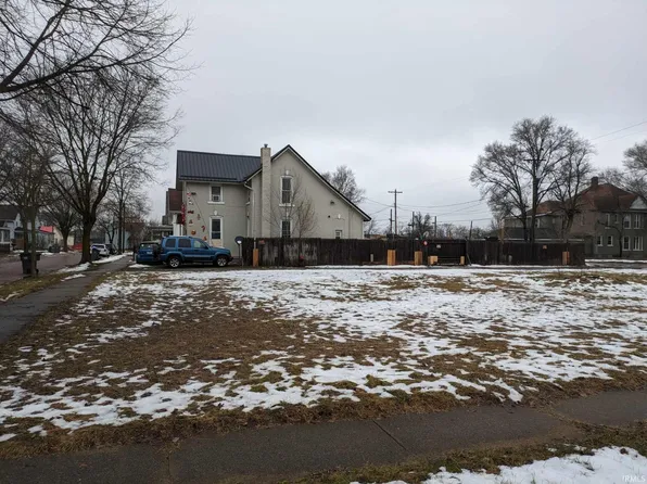 S 2nd St, Elkhart, IN 46516