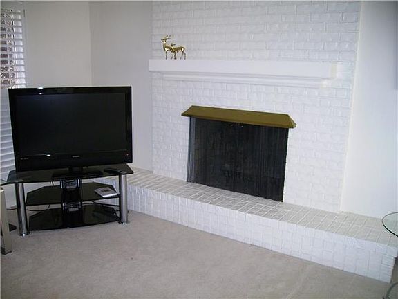 4th image of 105 Jeweled Mesa Dr