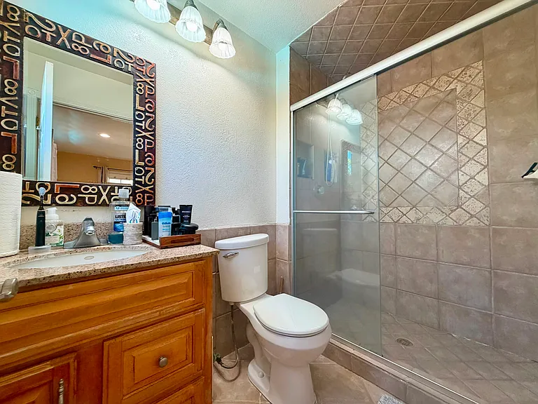 2723 Cherry Ave — Photo 18