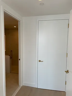 Rented by YouYork Management LLC | media 19