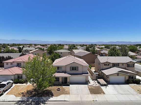 3rd image of 3618 E Avenue H9