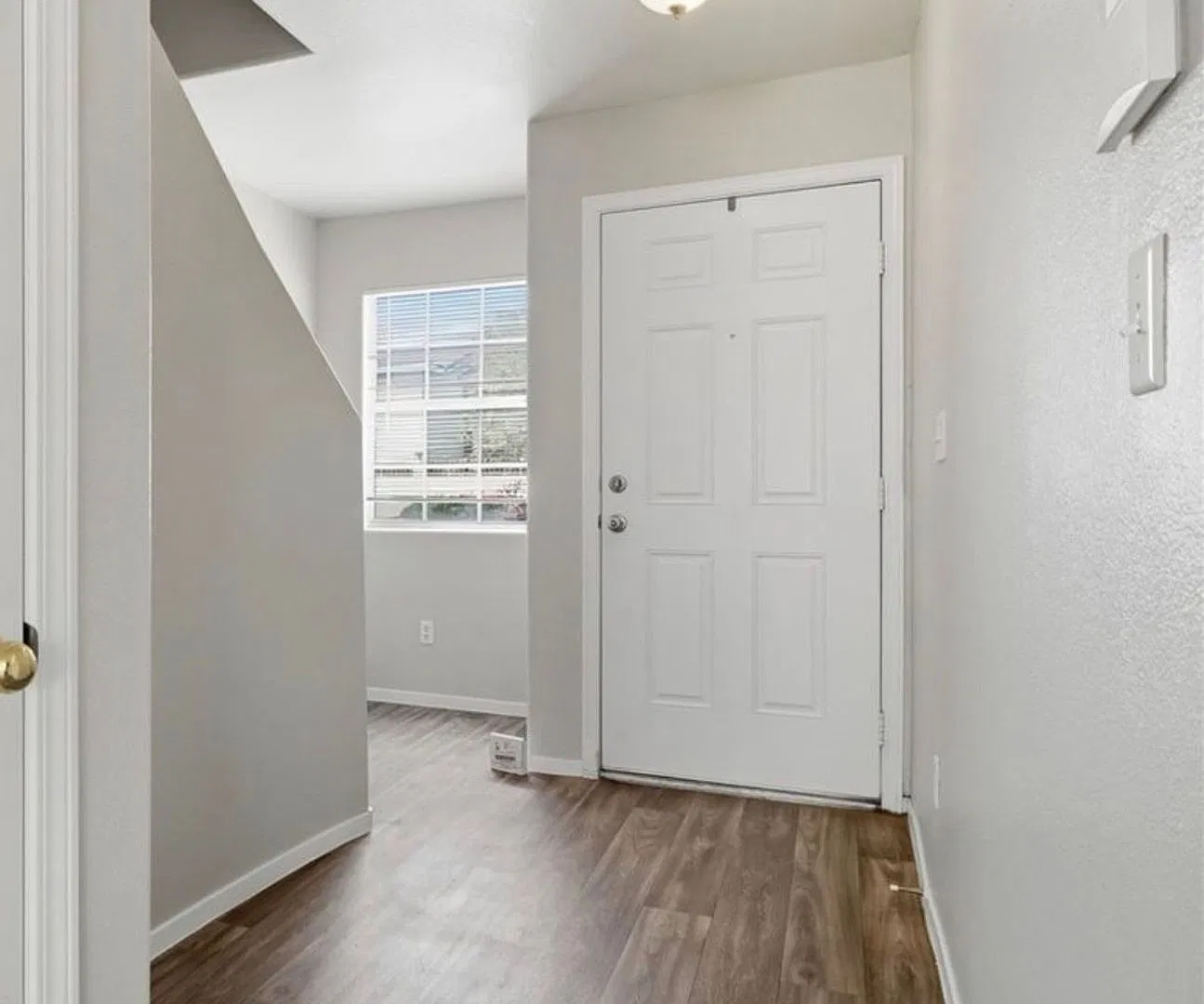 Charming 2BR Condo in Las Vegas — Photo 3
