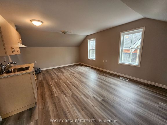 3rd image of 5930 16th Ave