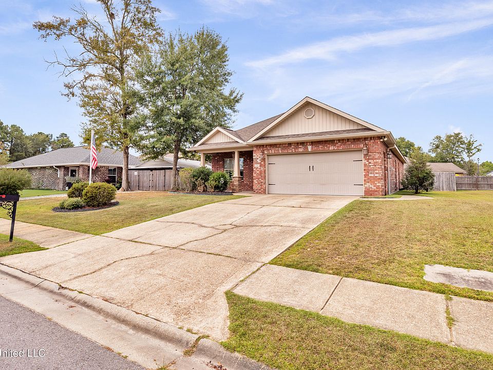 13707 Fox Hill Dr, Gulfport, MS 39503 | Zillow