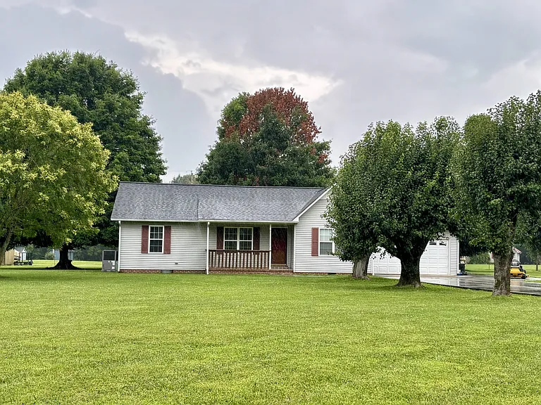 150 Benson Rd — Photo 3