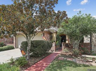 2445 Sherry St, Denham Springs, LA 70726