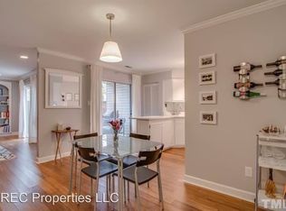 432 Summerwalk Cir, Chapel Hill, NC 27517