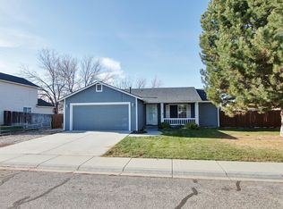 957 N Quartzite Ave, Kuna, ID 83634