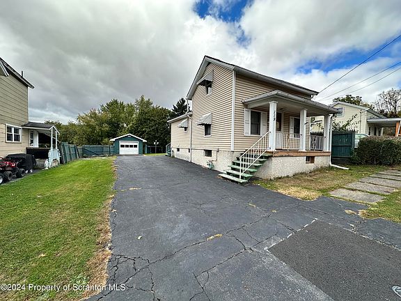 2nd image of 117-119 N Grant Ave