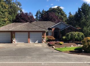 18203 Bellflower Rd, Bothell, WA 98012