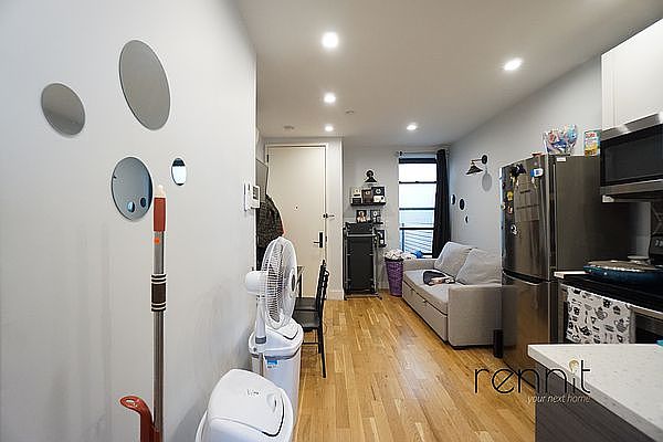 1st image of 373 Howard Ave APT 2C