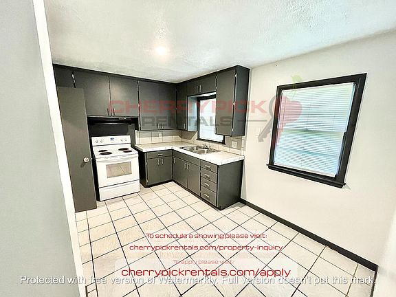2nd image of 4719 N 41st St