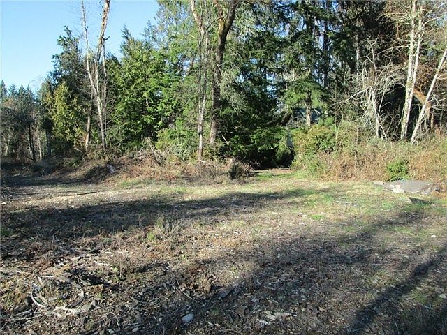 1st image of 519 208th Kpn Ave