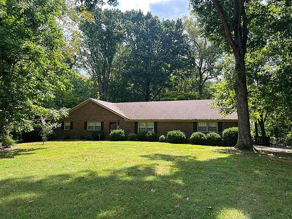 2nd image of 94 Woodbrier Dr