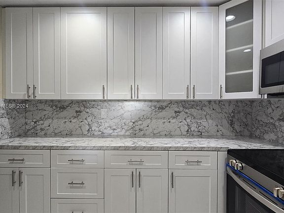5th image of 5665 W 20th Ave APT 408