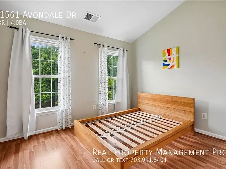 11561 Avondale Dr — Photo 26
