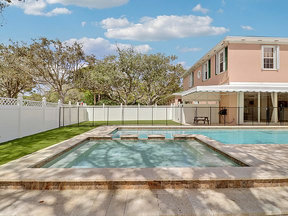 5th image of 136 Newcastle Drive