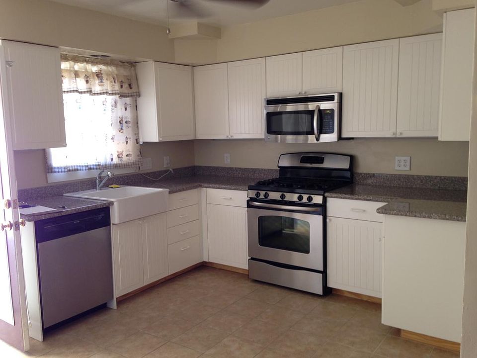 1st image of 750 Jane Ct